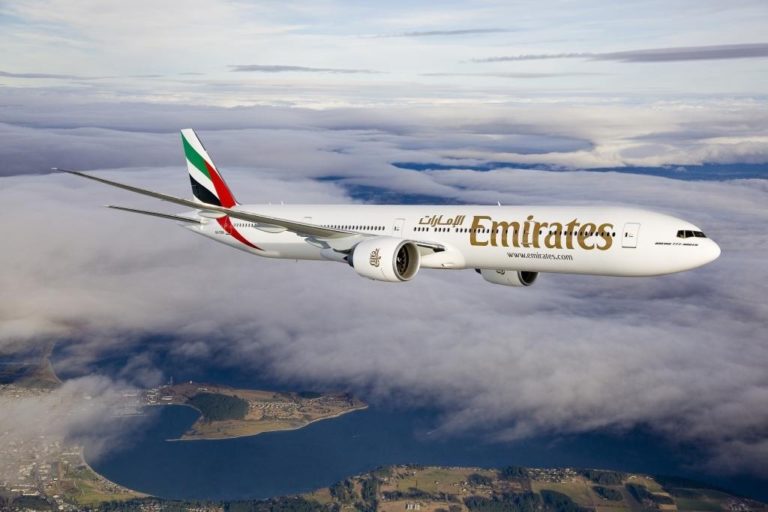 Emirates øker 777-stallen med 15 nye fly