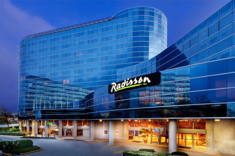 Radisson til Kina eller Accor