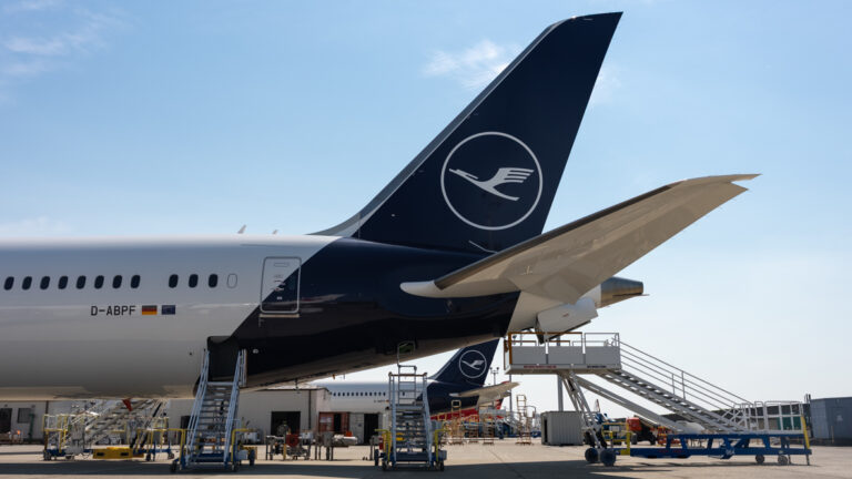 Lufthansa kutter 4 000 jobber – AI og digitalisering endrer reiselivet