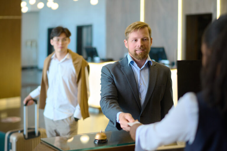 Hotels.com går inn i markedet for selvbestilte jobbreiser