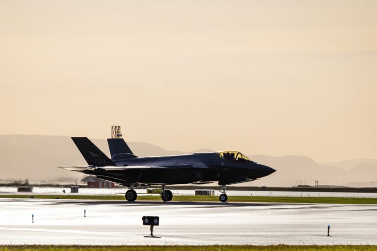 Forsvaret lyser ut reisebyråavtale med ramme på opptil 350 millioner